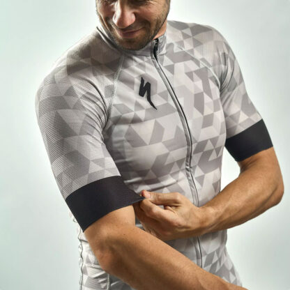 Jersey Ciclismo Specialized SPZ (Triangles Grey) - Image 3