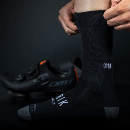 Medias Calcetines Gobik IRO 2.0 Unisex (Black Logo) - Image 3