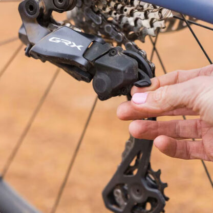 Grasa Shimano Para Pata de Cambio Shadow RD+ Y04121000 (50g) - Image 3