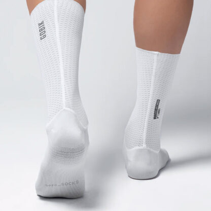 Medias Calcetines Aero Gobik VORTEX 2.0 Unisex (Salt) - Image 2