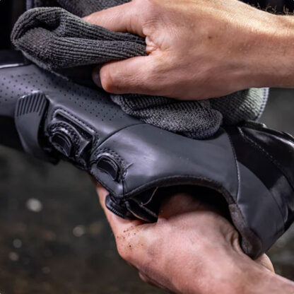 Limpiador Zapatillas Muc-off Premium Bike Shoe Cleaner 250ml - Image 3